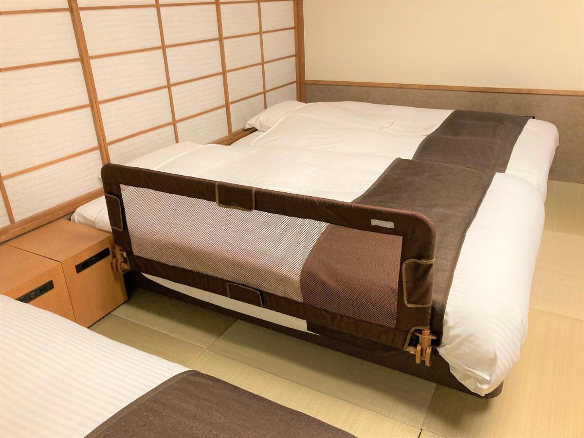 Osaka Riverside Hotel Екстериор снимка